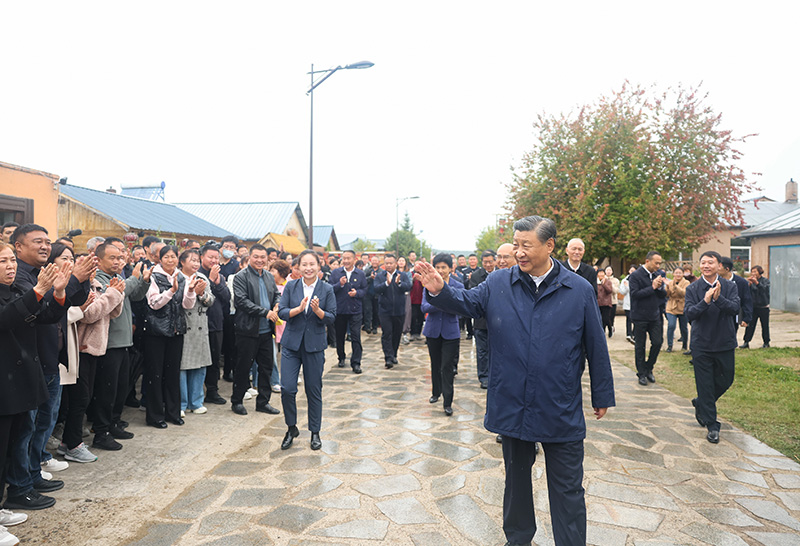 习近平在黑龙江考察时强调 牢牢把握在国家发展大局中的战略定位 奋力开创黑龙江高质量发展新局面 蔡奇陪同考察 习近平在黑龙江考察时强调 牢牢把握在国家发展大局中的战略定位 奋力开创黑龙江高质量发展新局面 蔡奇陪同考察