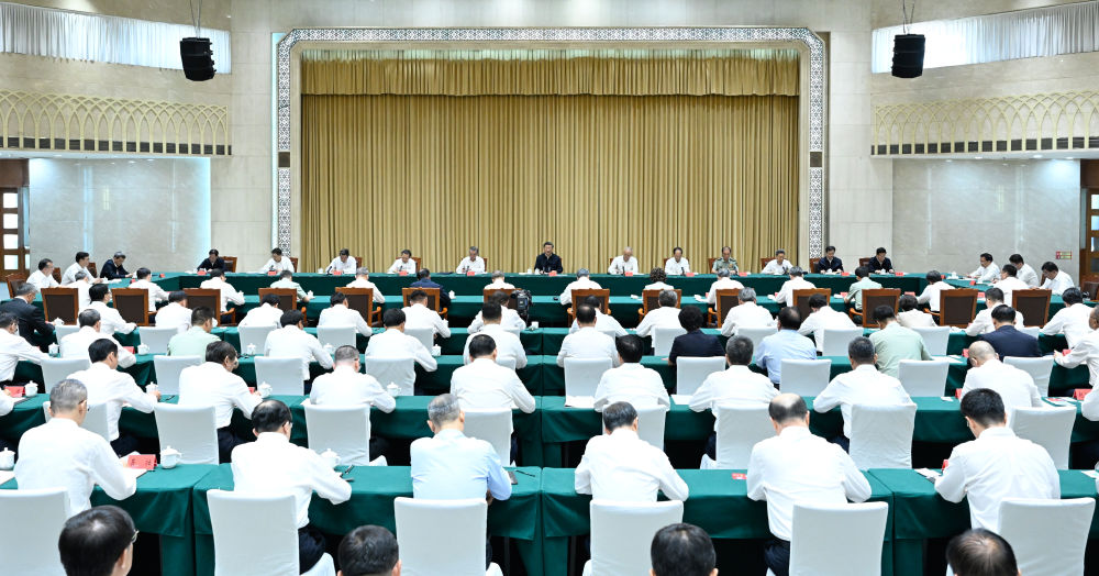 习近平:牢牢把握新疆在国家全局中的战略定位 在中国式现代化进程中更好建设美丽新疆 习近平:牢牢把握新疆在国家全局中的战略定位 在中国式现代化进程中更好建设美丽新疆