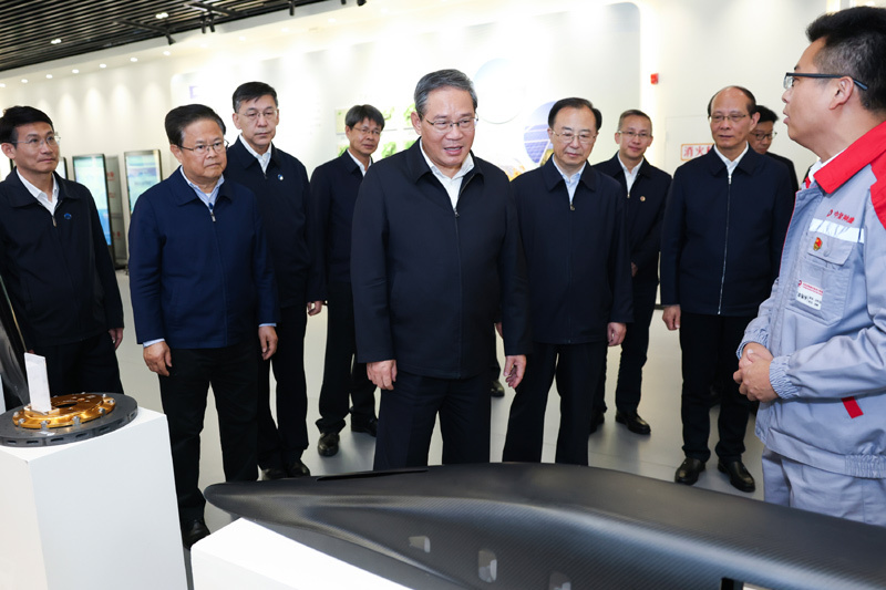 李强在甘肃、青海调研时强调：统筹推进高质量发展和高水平保护 构建体现本地特色和优势的现代化产业体系