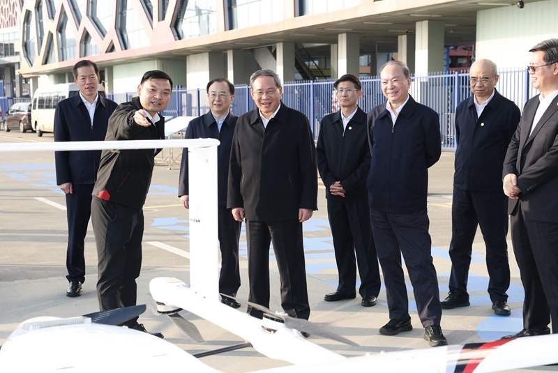 李强在广东调研时强调：厚植创新发展优势 勇立改革开放潮头 只争朝夕做好“十五五”开局之年工作