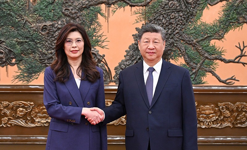 习近平总书记会见中国国民党主席郑丽文